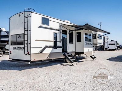 2024 Forest River RV Wildwood Heritage Glen - Photo 8