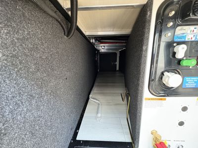 2026 Grand Design Momentum G-Class — photo 10 view
