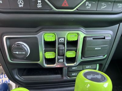 2021 Jeep Wrangler - Photo 63