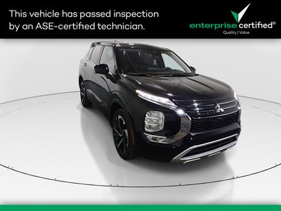 2024 Mitsubishi Outlander - Photo 1