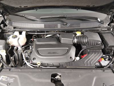 2024 Chrysler Pacifica — photo 9 view