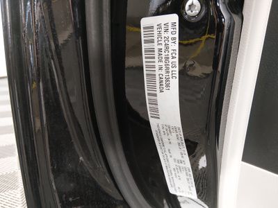 2024 Chrysler Pacifica — photo 21 view