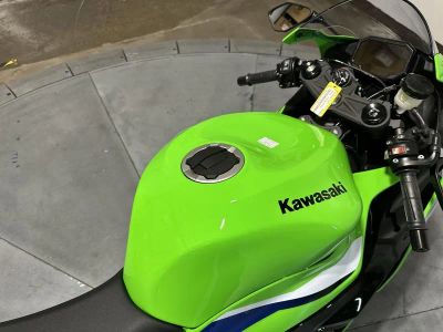 2026 Kawasaki Ninja ZX-6R - Photo 14