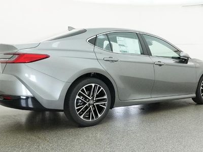2026 Camry XLE — photo 15 view