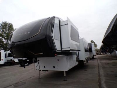 2026 Brinkley RV Model Z - Photo 2