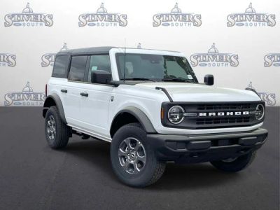2026 Ford Bronco Big Bend in White — front three-quarter view