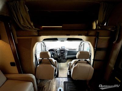 2017 Itasca Navion - Photo 7