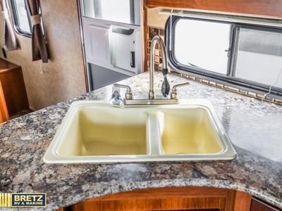 2014 Prime Time RV Avenger - Photo 10