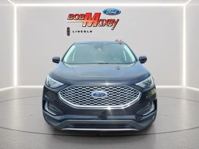 2024 Ford Edge — side profile view