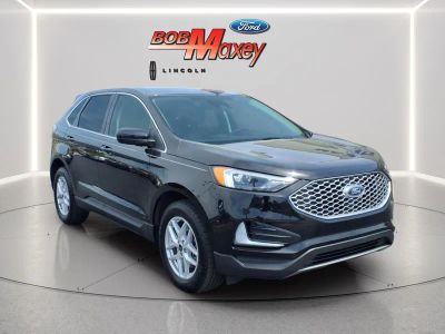 2024 Ford Edge — rear three-quarter view