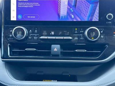 2024 Toyota Highlander — photo 36 view
