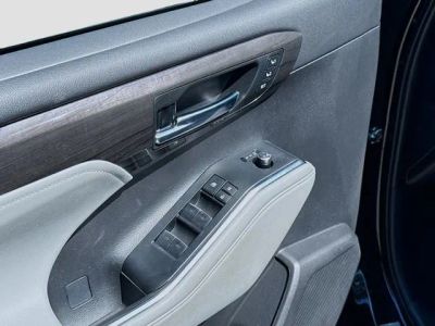 2024 Toyota Highlander — photo 24 view