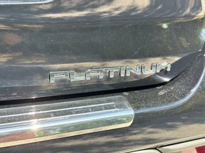 2024 Toyota Highlander — photo 11 view