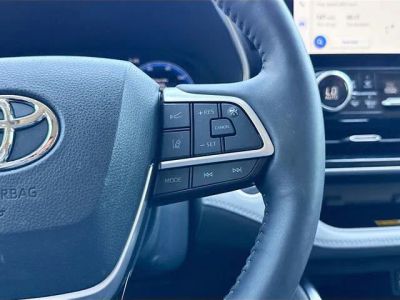2024 Toyota Highlander — photo 40 view