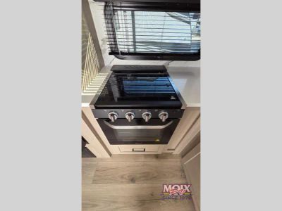 2026 Forest River RV Flagstaff Super Lite - Photo 13