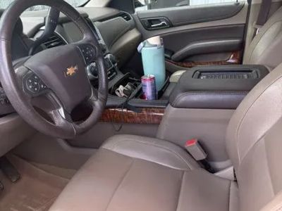 2017 Chevrolet Tahoe - Photo 3