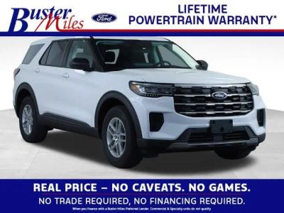 2026 Ford Explorer Active in Oxford White — front three-quarter view