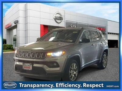 2022 Jeep Compass — interior view
