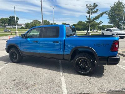 2026 RAM 1500 — photo 16 view