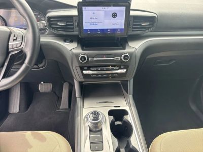 2020 Ford Explorer — photo 28 view