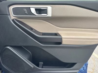 2020 Ford Explorer — photo 14 view