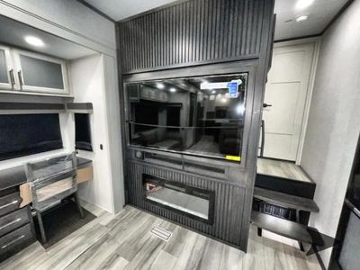 2026 Keystone RV Avalanche - Photo 15