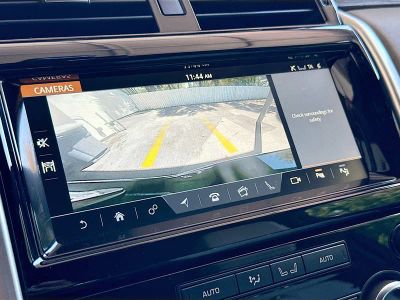 2019 Land Rover Discovery — photo 14 view