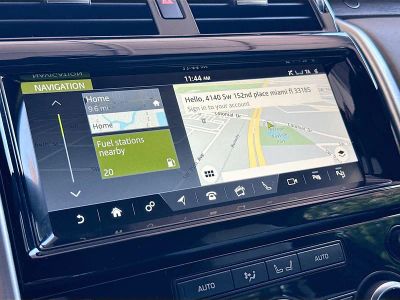 2019 Land Rover Discovery — photo 13 view