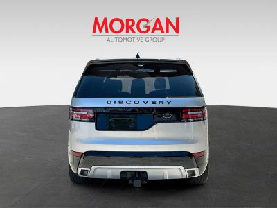 2019 Land Rover Discovery — engine compartment view
