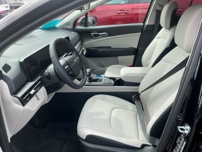 2026 Kia Sportage — photo 10 view
