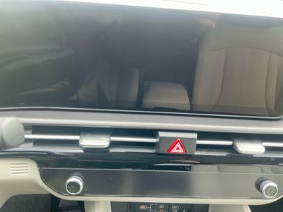 2026 Kia Sportage — photo 12 view