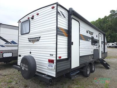 2022 Forest River RV Wildwood X-Lite - Photo 6