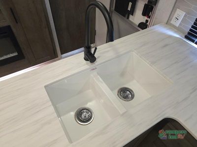2022 Forest River RV Wildwood X-Lite - Photo 25