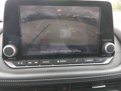 2023 Nissan Rogue — photo 16 view
