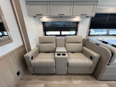 2027 Entegra ODYSSEY — photo 16 view