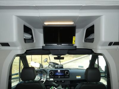 2026 Winnebago EKKO Sprinter - Photo 12