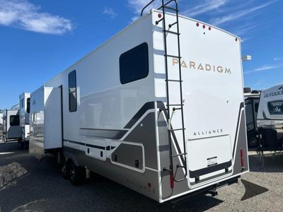 2026 Alliance RV Paradigm - Photo 7