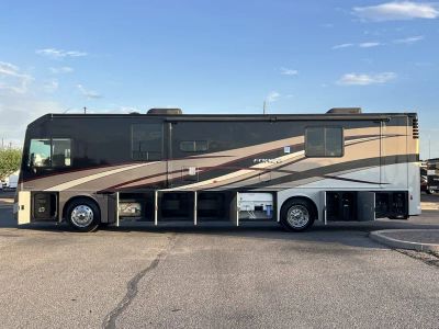 2017 Winnebago FORZA — photo 25 view