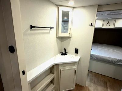 2027 Grand Design Transcend — photo 10 view