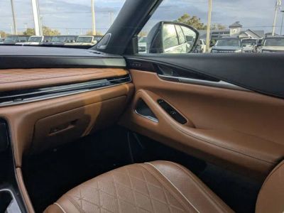 2023 INFINITI QX60 — photo 17 view