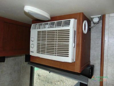 2017 Travel Lite Falcon AS IS - Photo 15