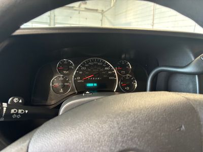 2024 Chevrolet Express Passenger - Photo 15