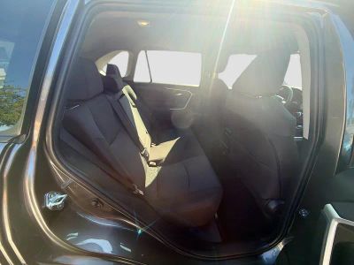 2023 Toyota RAV4 — photo 30 view