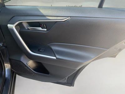 2023 Toyota RAV4 — photo 32 view