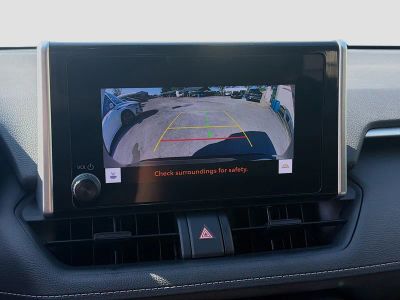 2023 Toyota RAV4 — photo 14 view