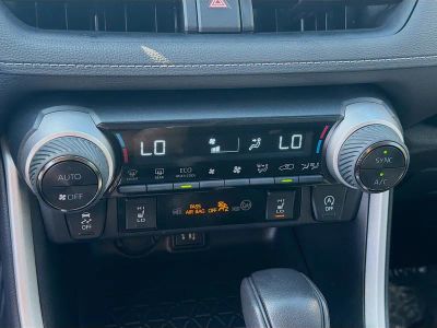 2023 Toyota RAV4 — photo 15 view