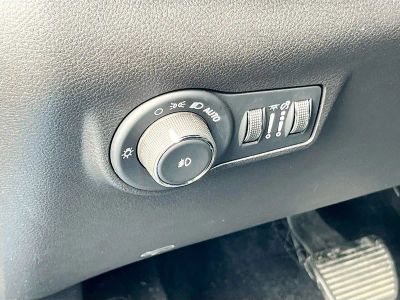 2025 Jeep Compass — photo 10 view