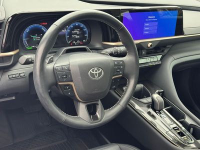 2025 Toyota Crown Signia Limited - Photo 23