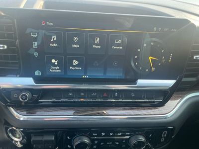2024 Chevrolet Silverado 1500 — photo 11 view