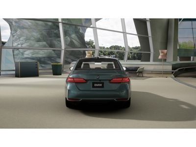 2026 BMW i5 - Photo 5